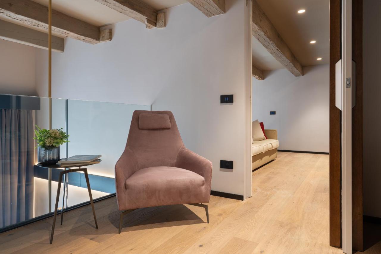 Arts & Crafts Apartments フィレンツェ エクステリア 写真